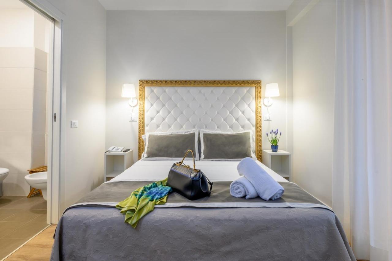 Atlas Hotel Riccione Exteriör bild