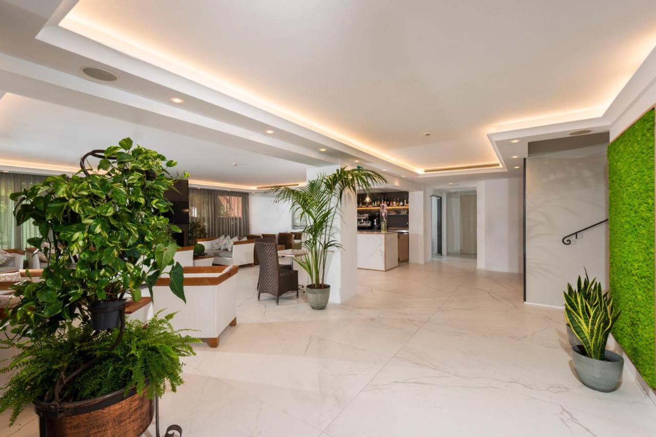 Atlas Hotel Riccione Exteriör bild
