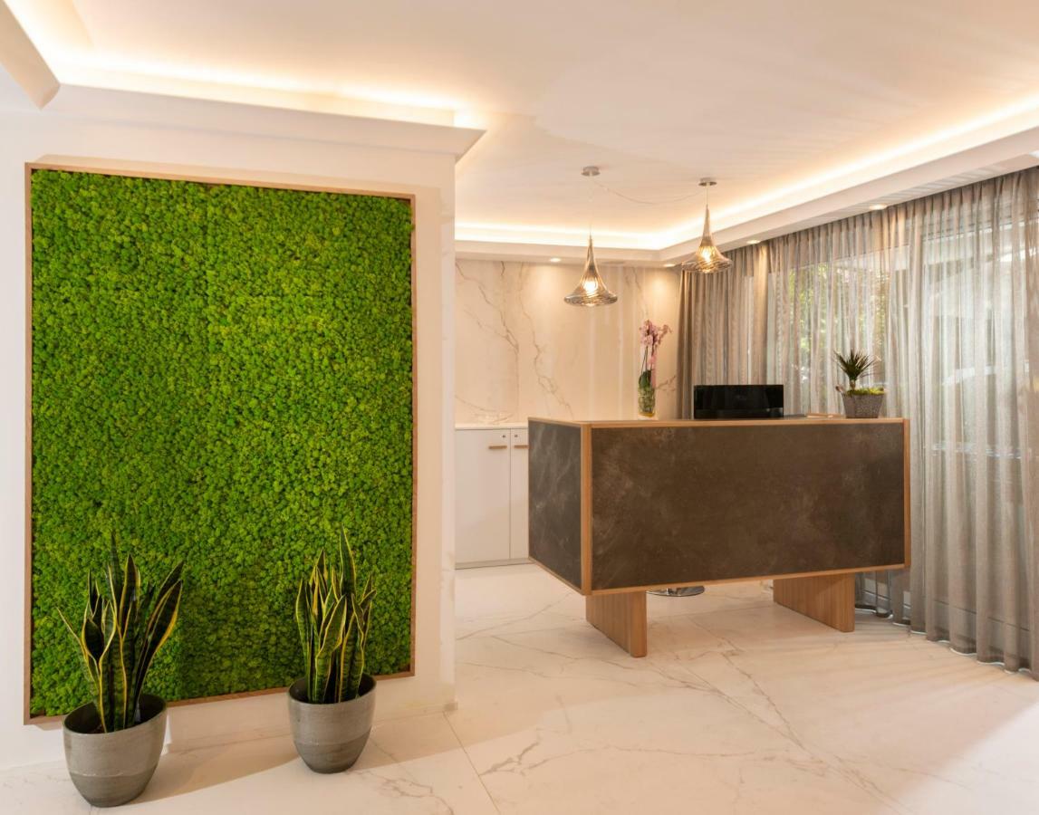 Atlas Hotel Riccione Exteriör bild